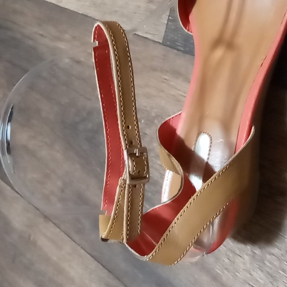Mark tan and peach wedge size 9 - Picture 7 of 8
